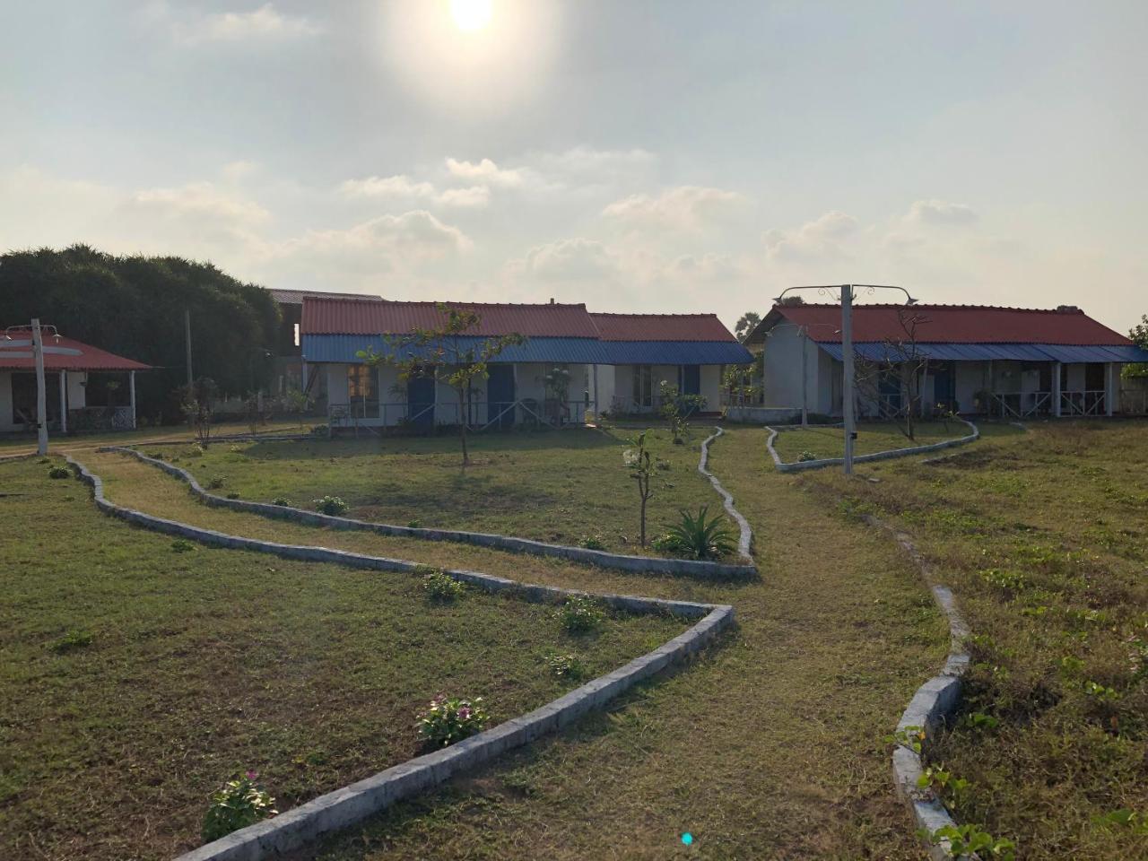 Bliss Bay Nilaveli Hotel Exterior photo
